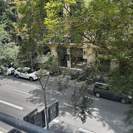 Hostal Muntaner Barcelona Exterior photo